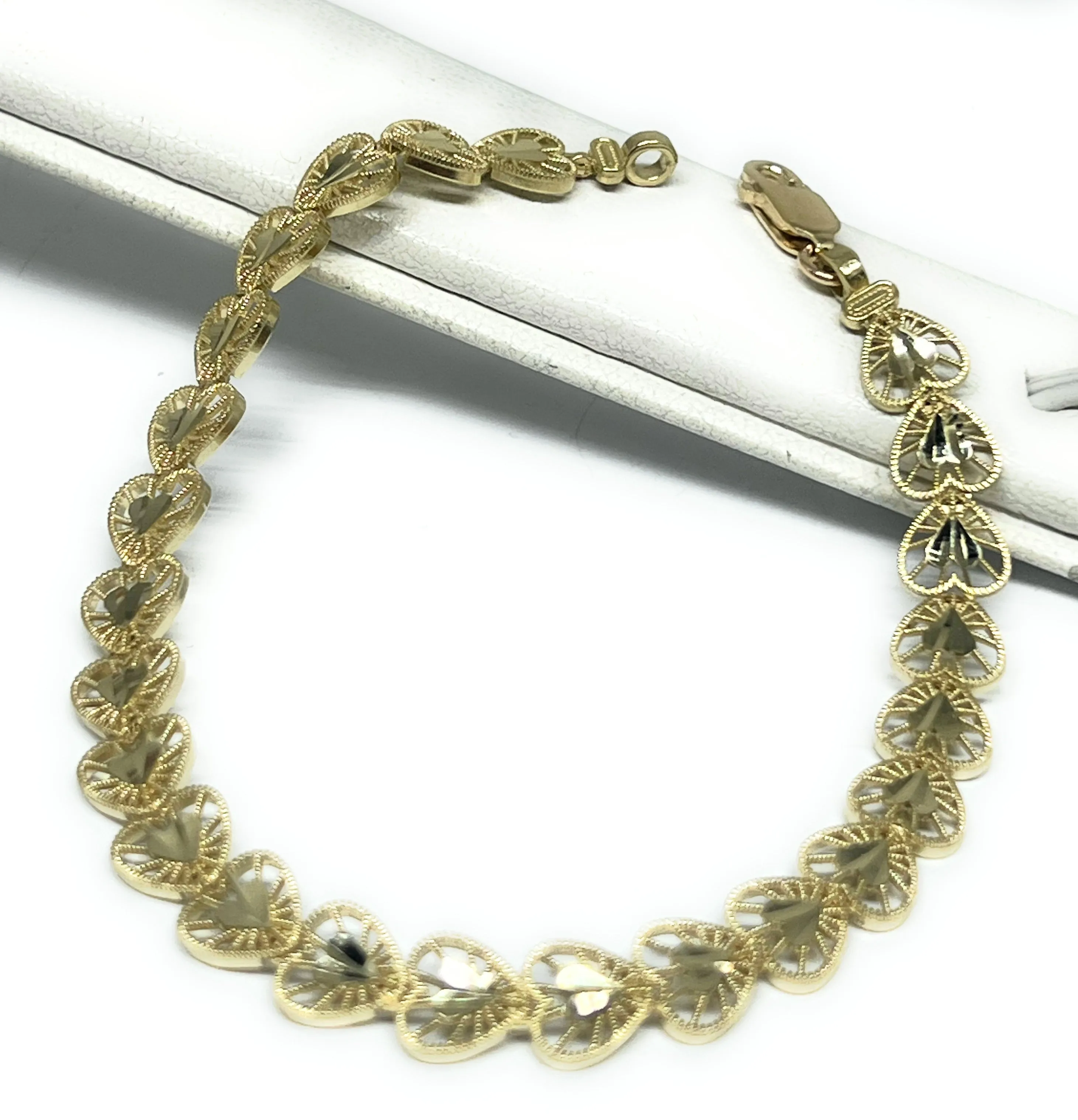 10k Solid Gold Yellow FILIGREE HEARTS 7.5 INCH 7MM BRRACELET