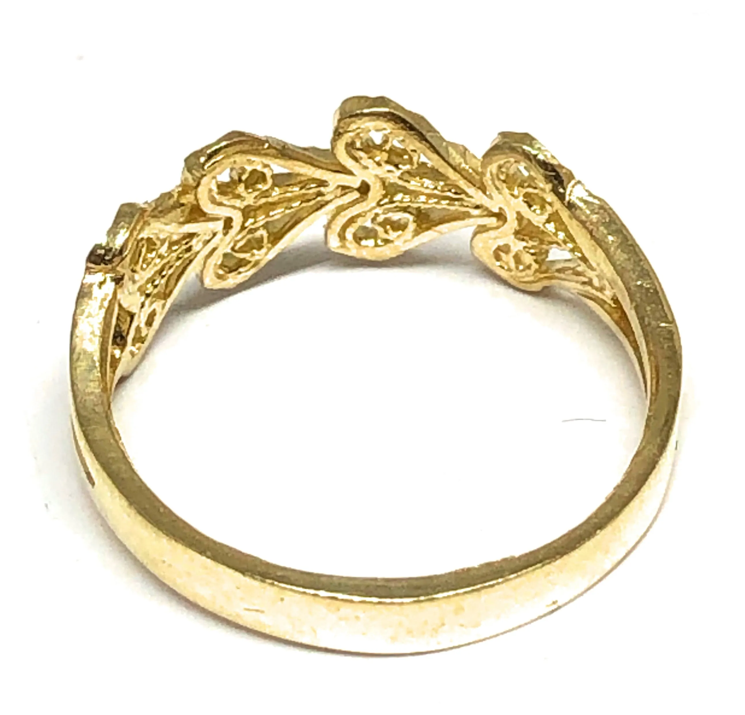 10k Solid Gold Yellow Heart Band Filigree Ring