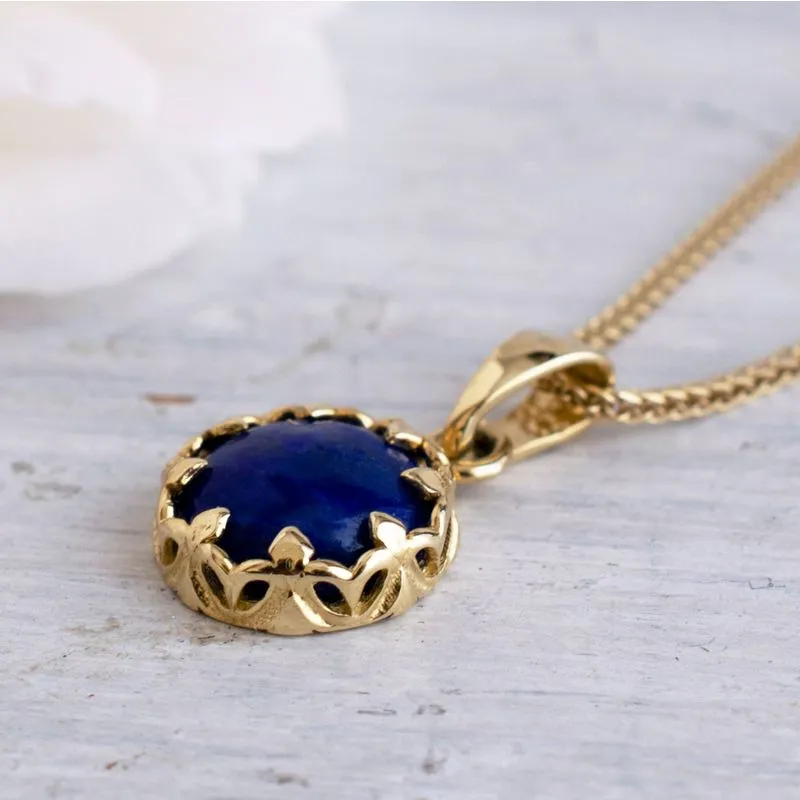 14k Gold Lapis Lazuli 8mm Decorate Round Necklace