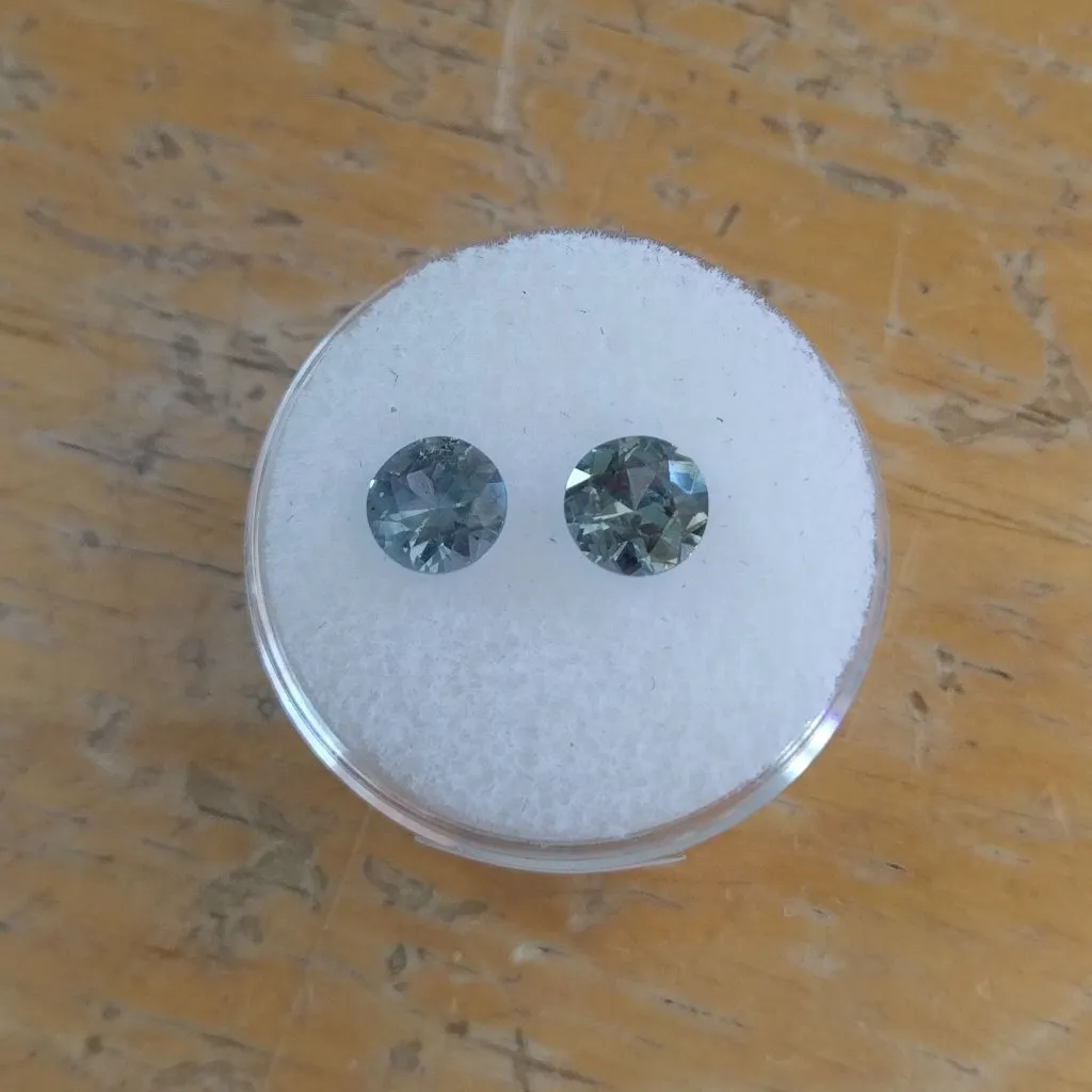 2.27 Tctw. PAIR OF MONTANA SAPPHIRES ROUND