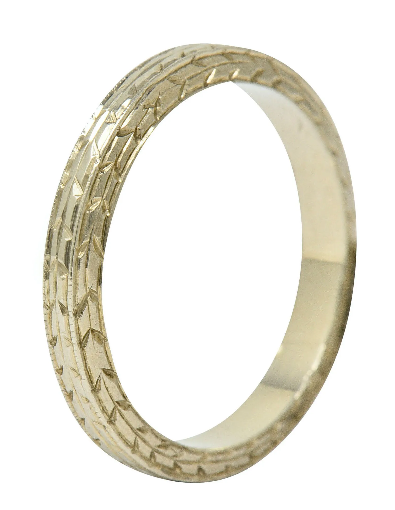 Art Deco 18 Karat White Gold Engraved Wheat Band Ring