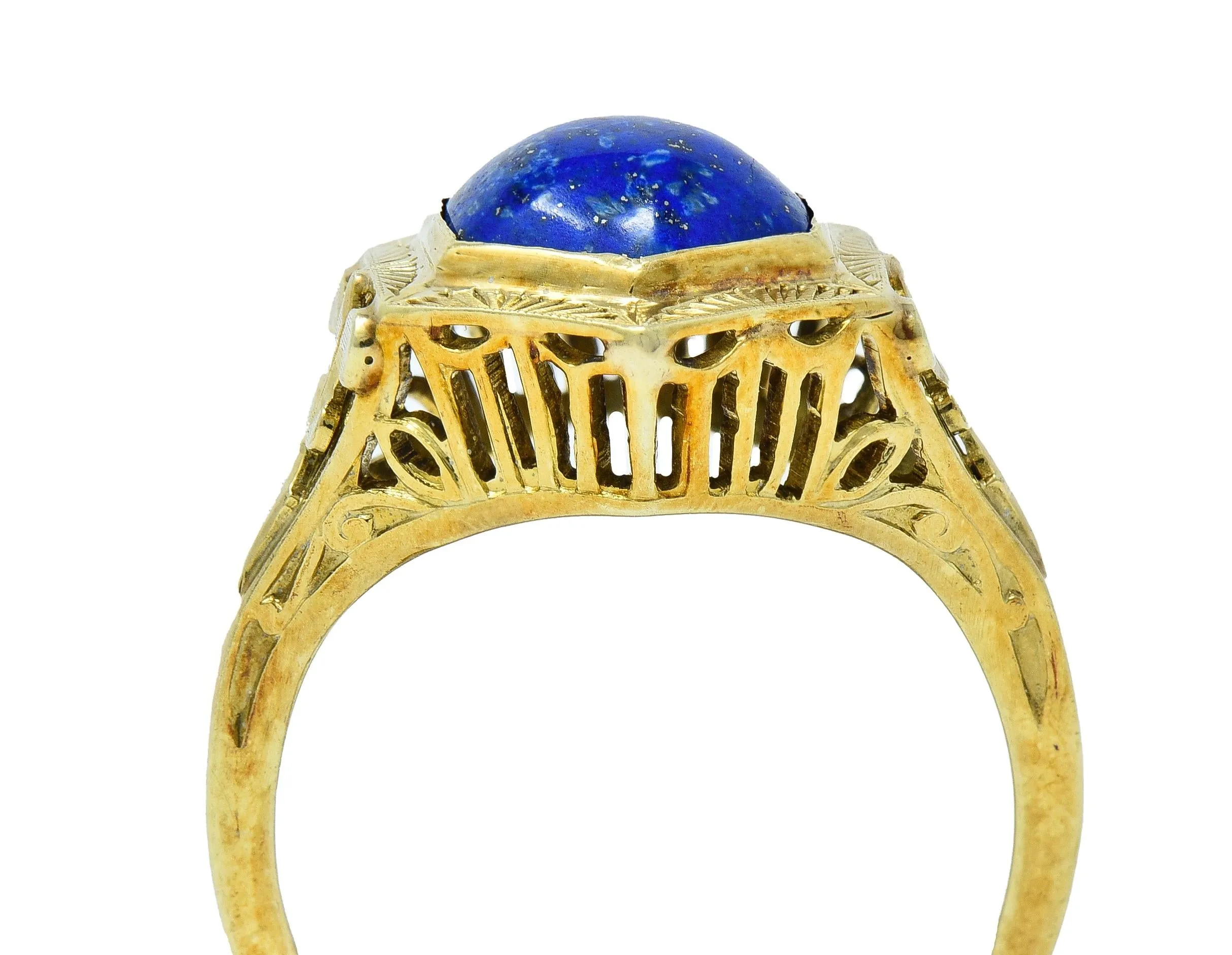 Art Deco Lapis Lazuli Cabochon 14 Karat Yellow Gold Fleur-De-Lis Hexagonal Ring