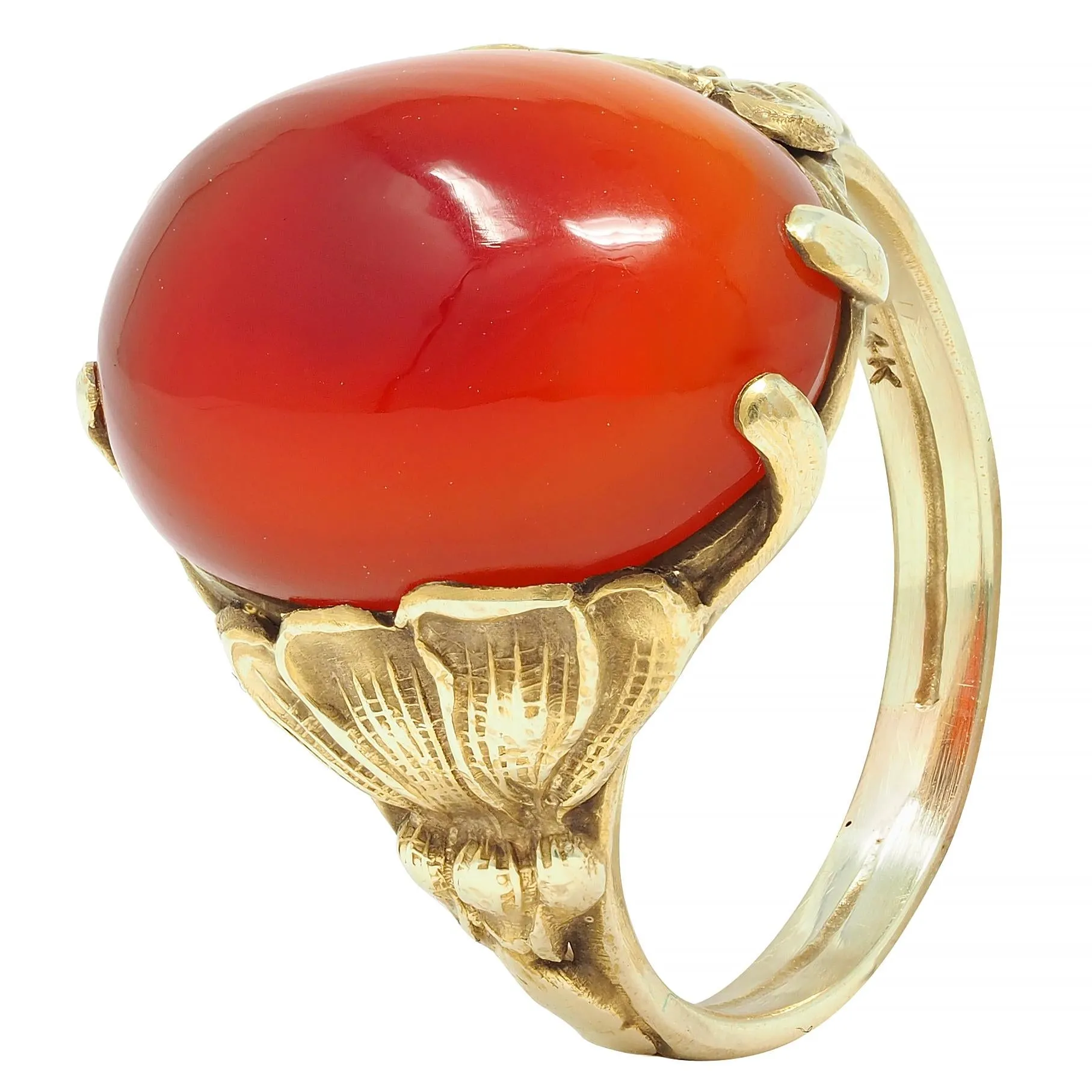 Art Nouveau Carnelian Cabochon 14 Karat Yellow Gold Antique Poppy Ring