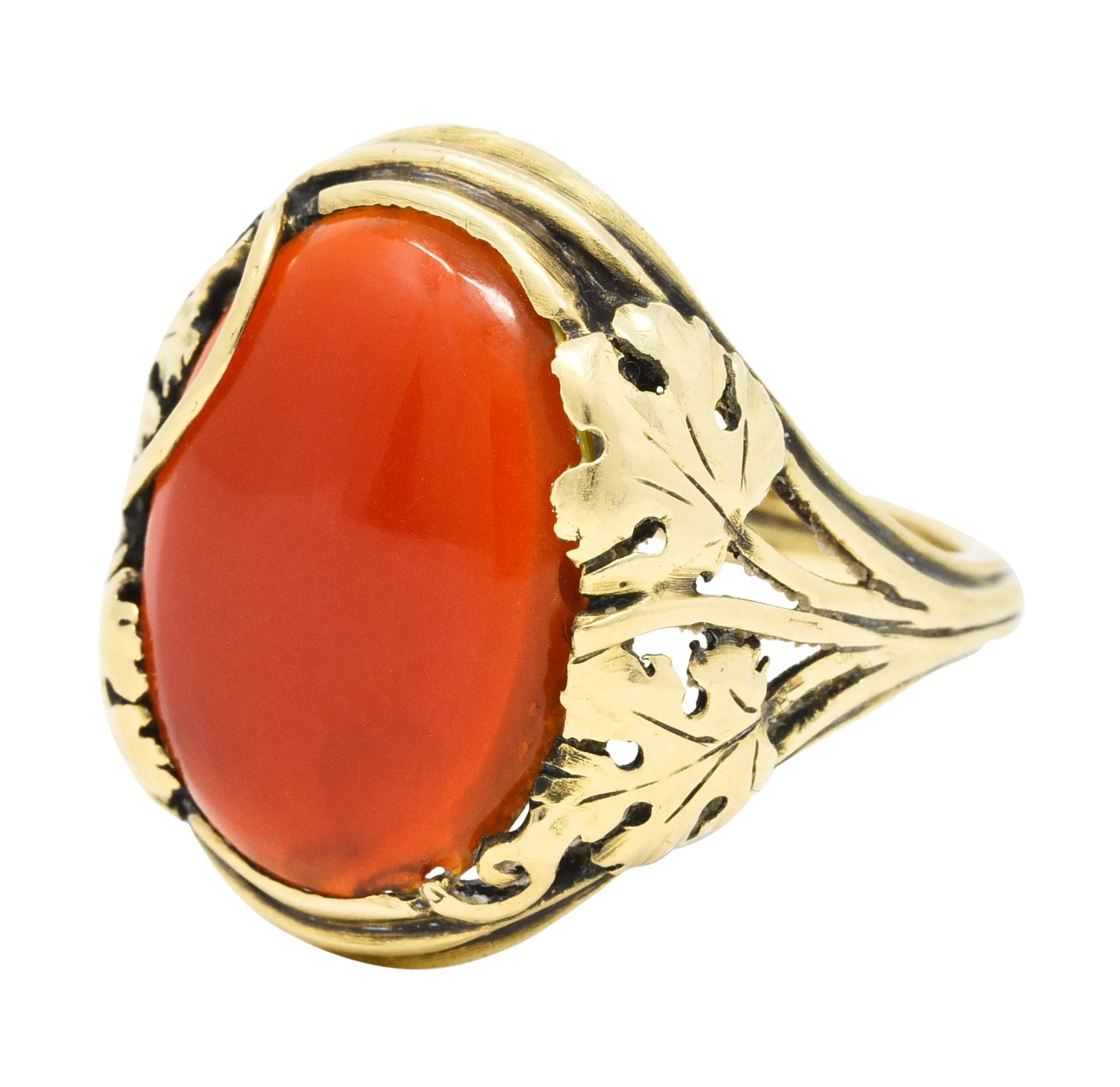 Arts & Crafts Carnelian Cabochon 18 Karat Gold Foliate Ring