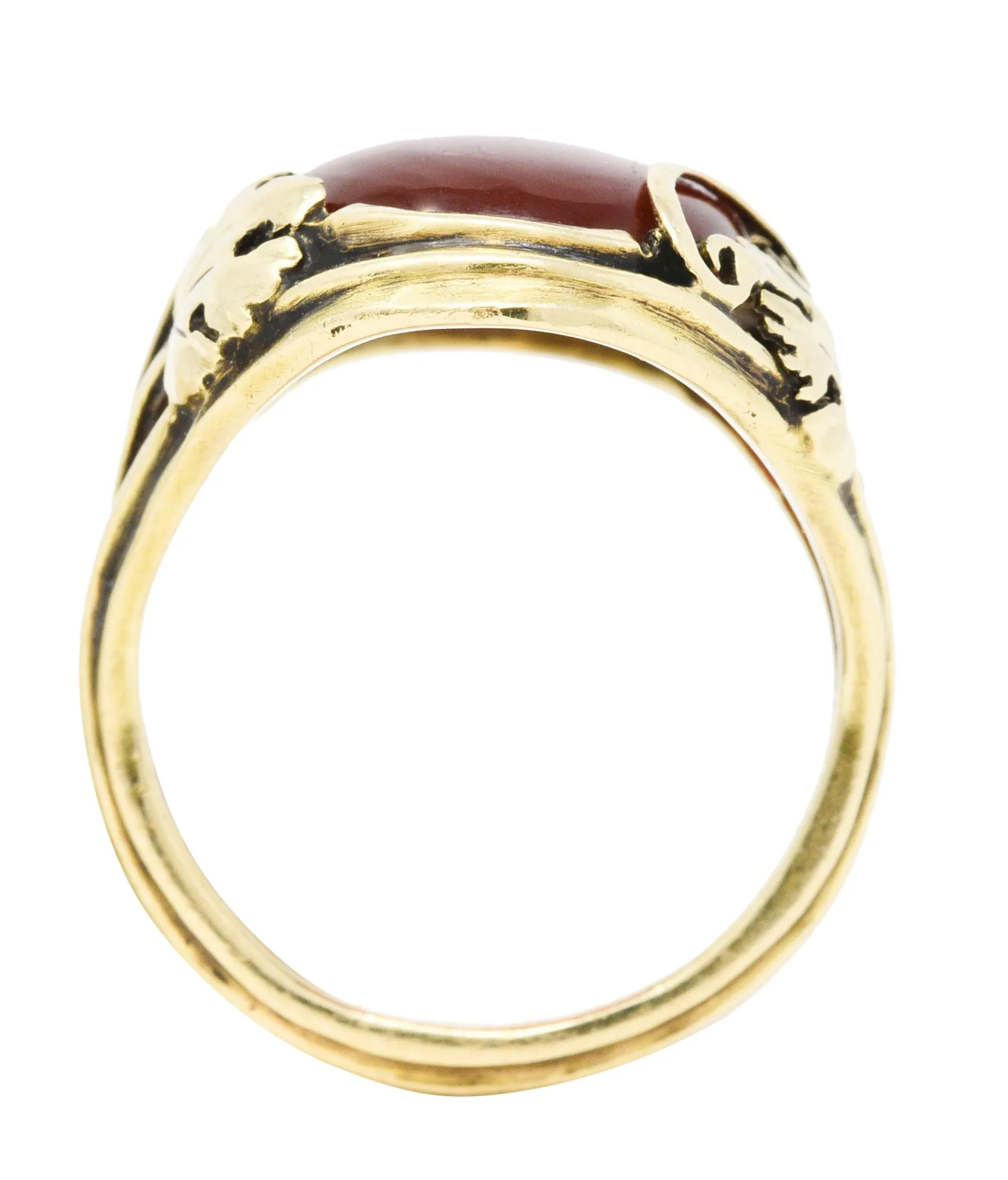 Arts & Crafts Carnelian Cabochon 18 Karat Gold Foliate Ring