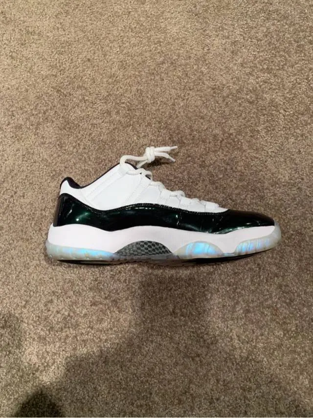 Jordan 11 Retro Low Iridescent