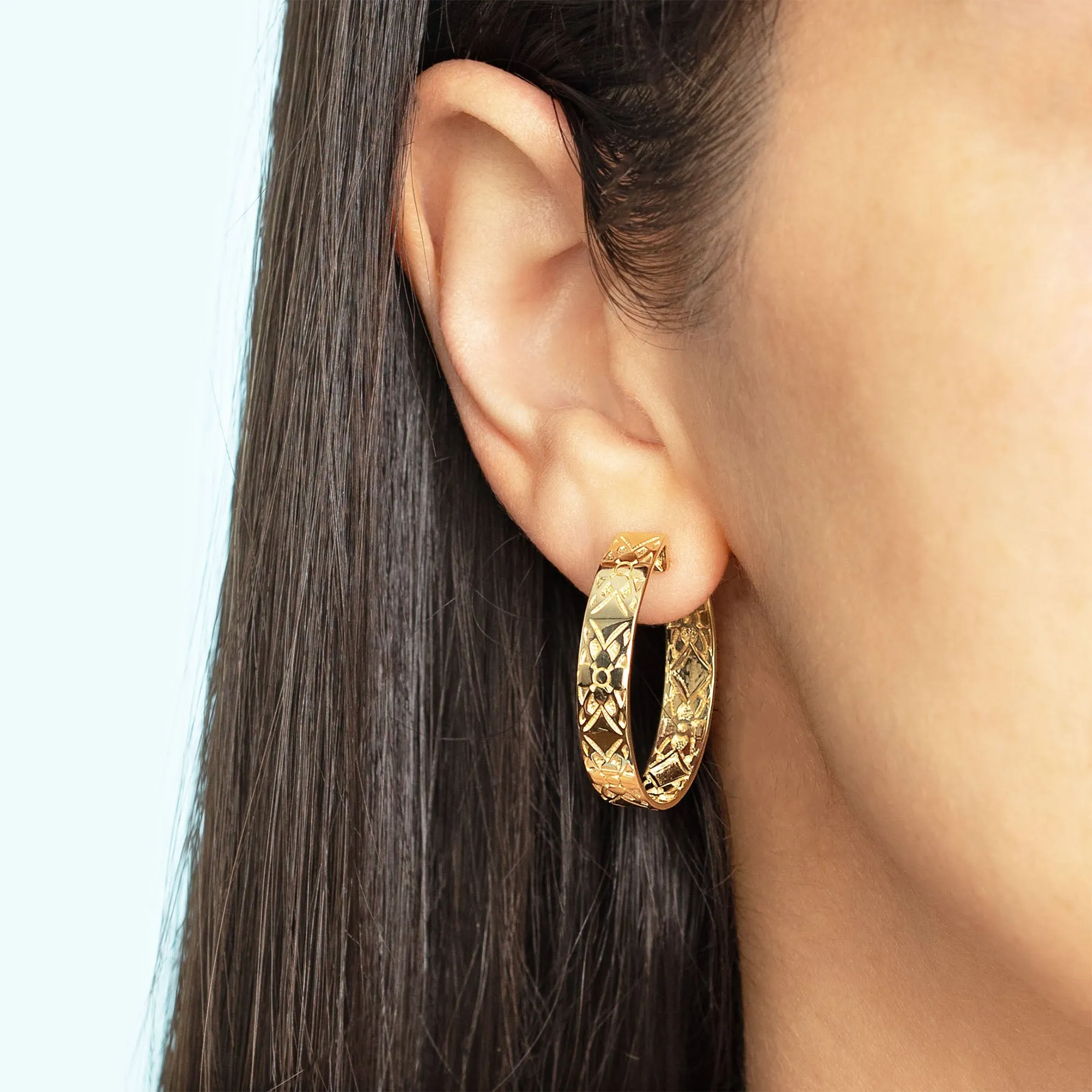 Large Engraved Hoop Earring - 14k Yellow Gold