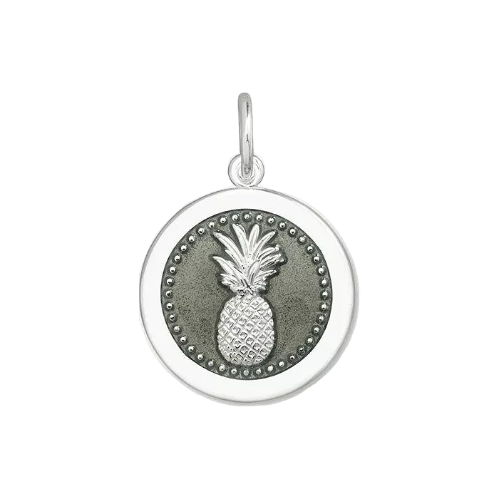 LOLA Pineapple Pendant