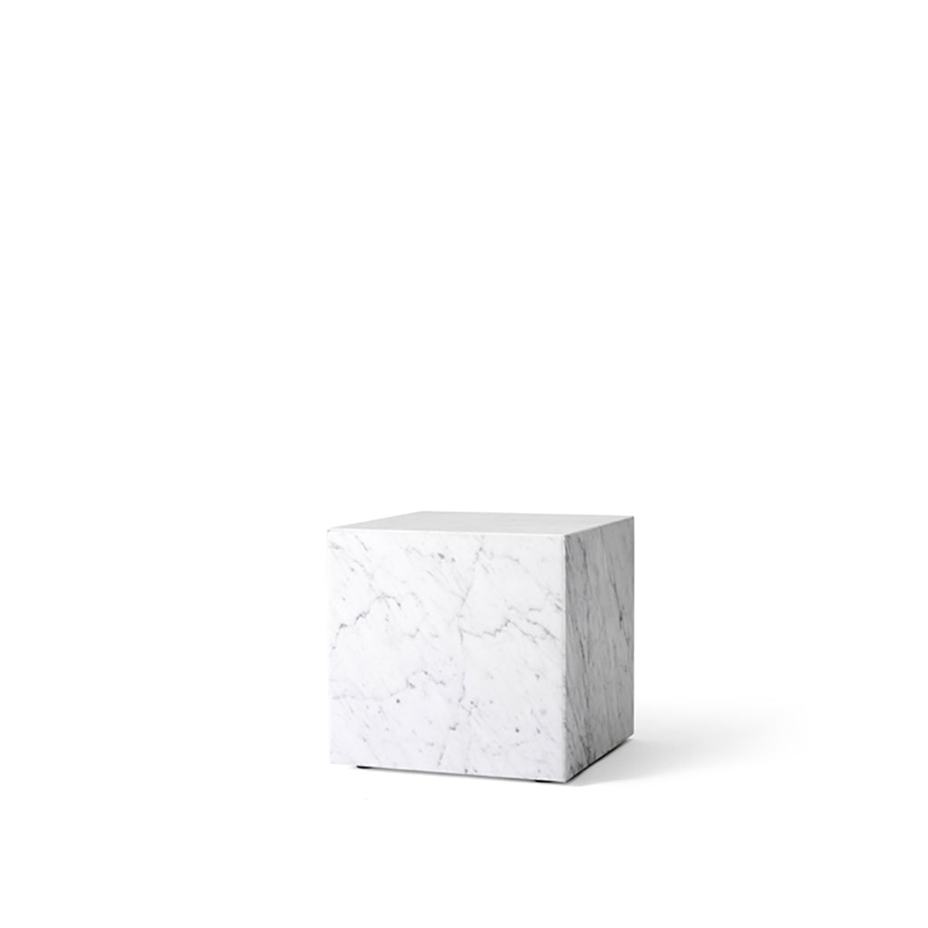 Menu Cubic Marble Plinth