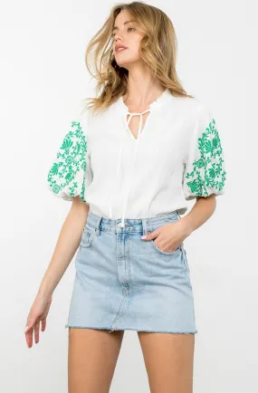 POP OF FLORAL PUFF SLEEVE BLOUSE