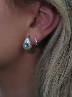 SILVER DROPLET EARRING