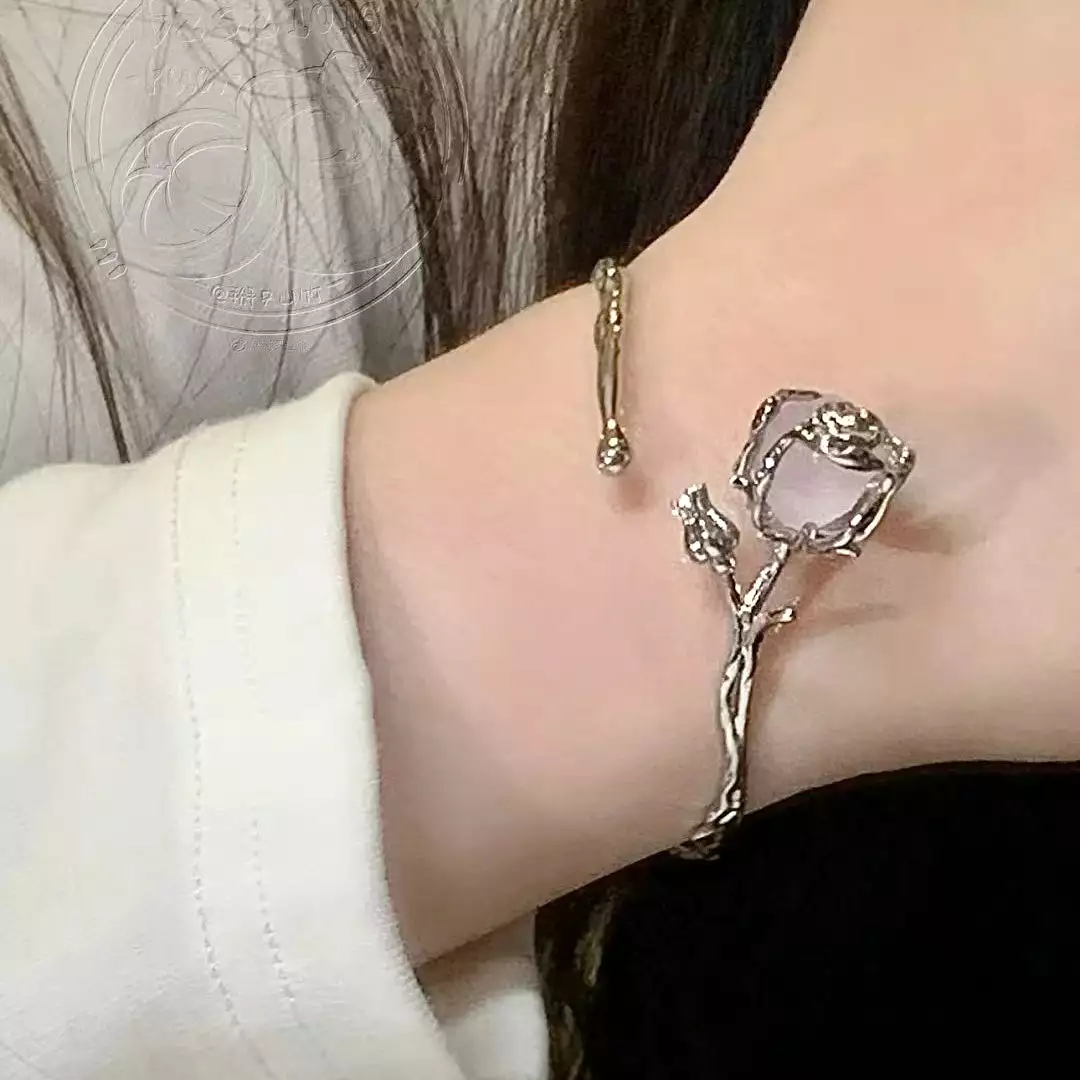 Stone Rose Adjustable Bracelet - Kimi