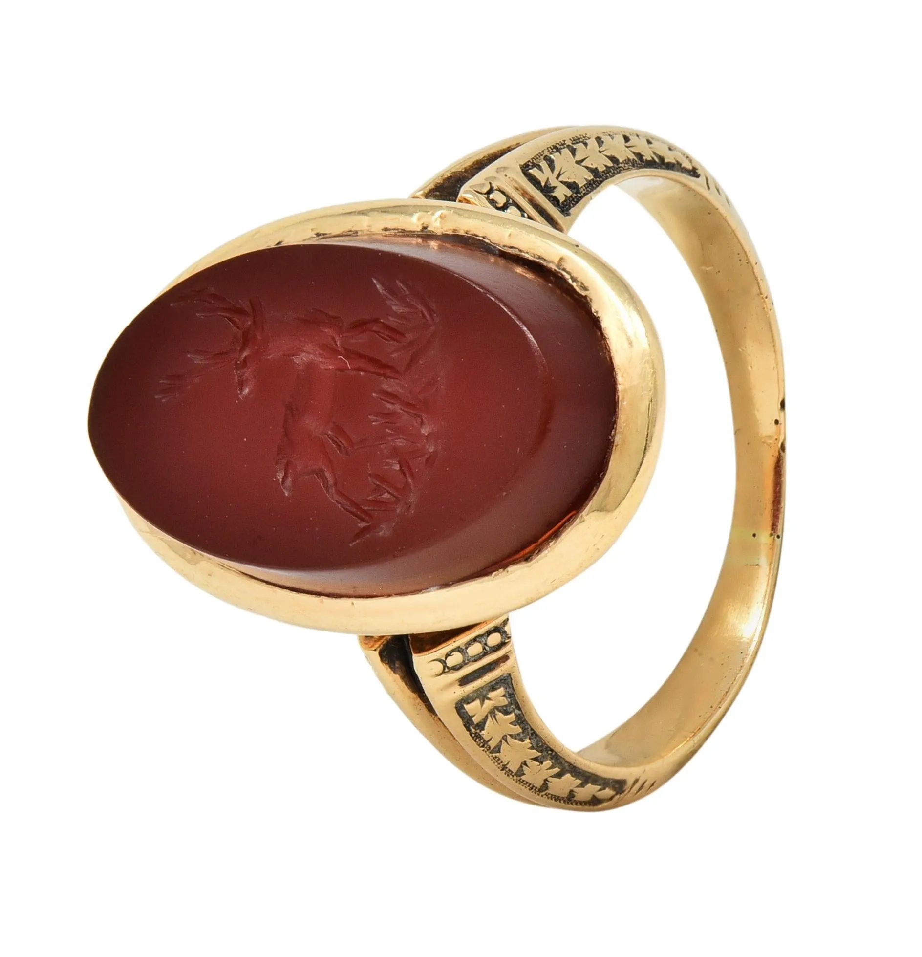 Victorian Carnelian 18 Karat Yellow Gold Stag Deer Intaglio Antique Signet Ring