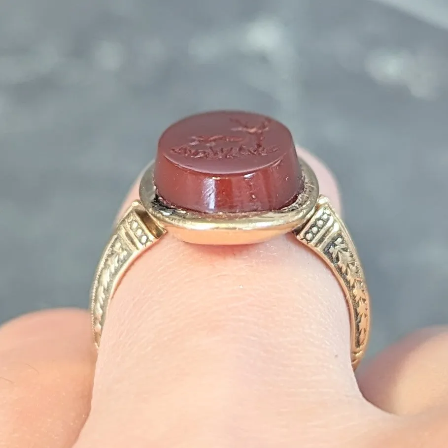 Victorian Carnelian 18 Karat Yellow Gold Stag Deer Intaglio Antique Signet Ring