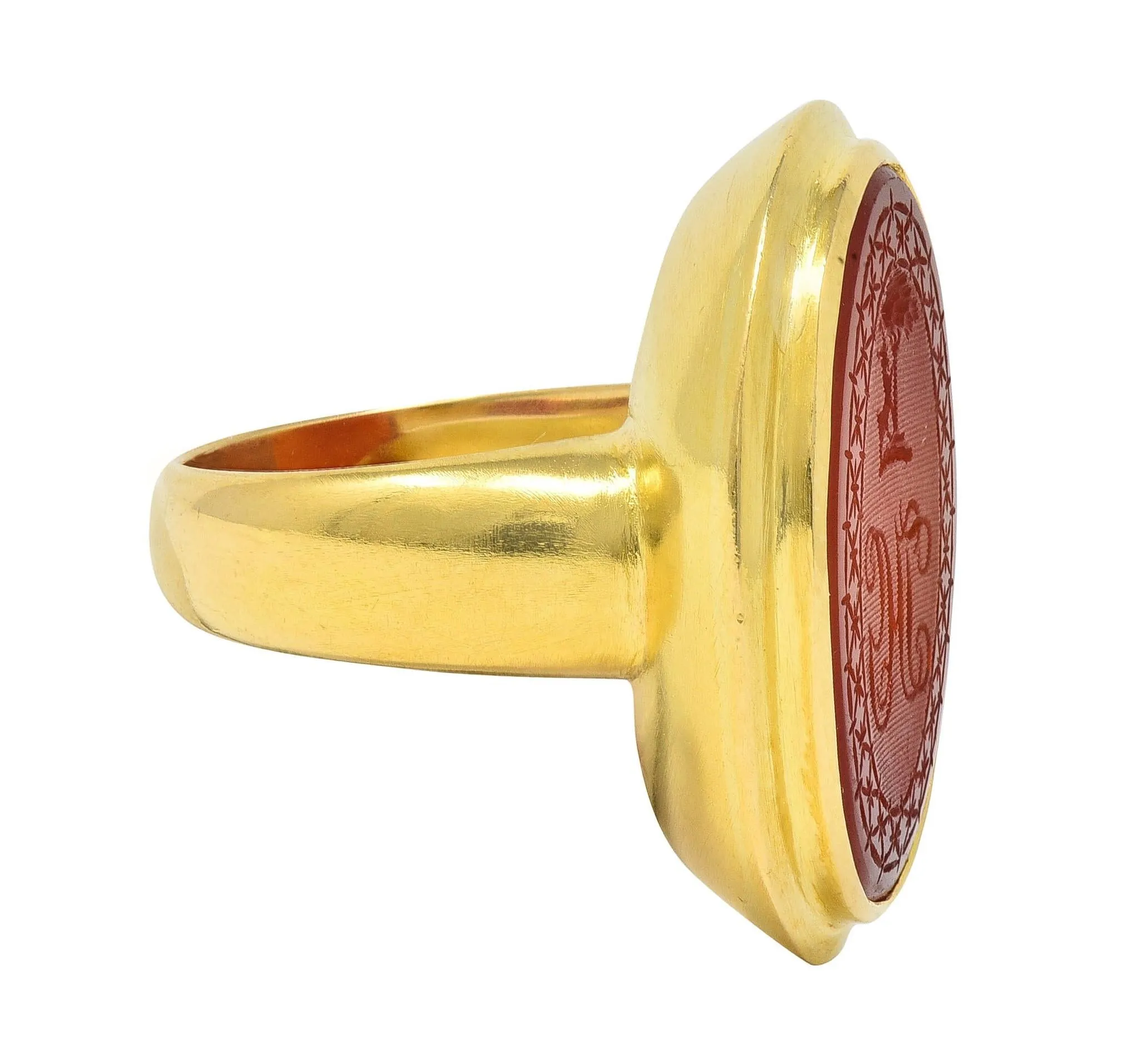 Victorian Carved Carnelian 18 Karat Yellow Gold Signet Antique Intaglio Ring