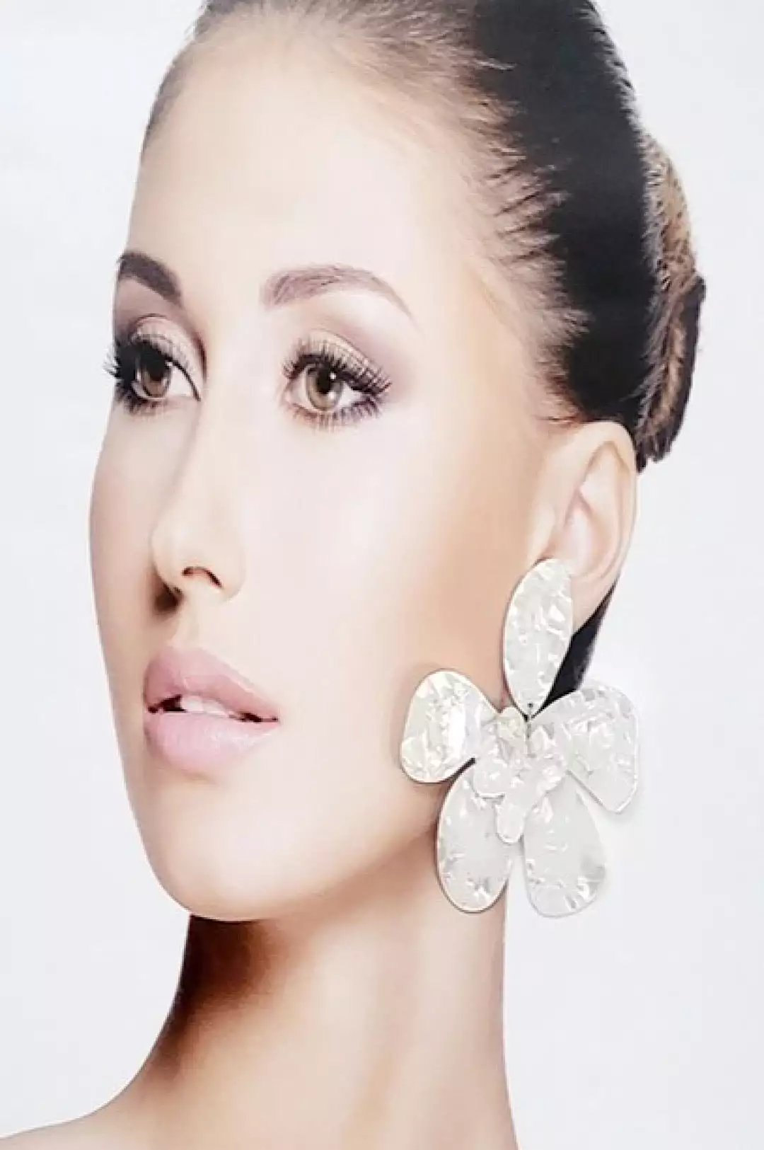 White Flower Earring